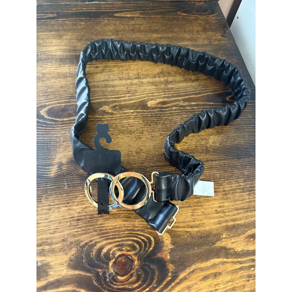 Madden NYC Black And‎ Gold Scrunch Belt Size 2/3X